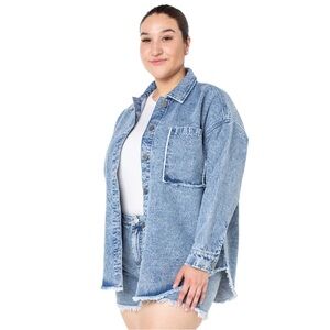 NWT Celebrity Pink Blue Denim Shacket